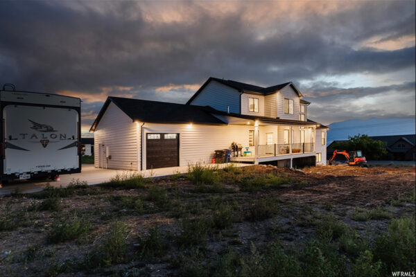 View from backyard of custom built home by kj custom builders in boise idaho