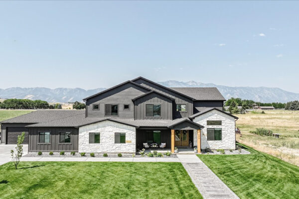 Front view of front property of custom built home by KJ Builders in Boise Idaho